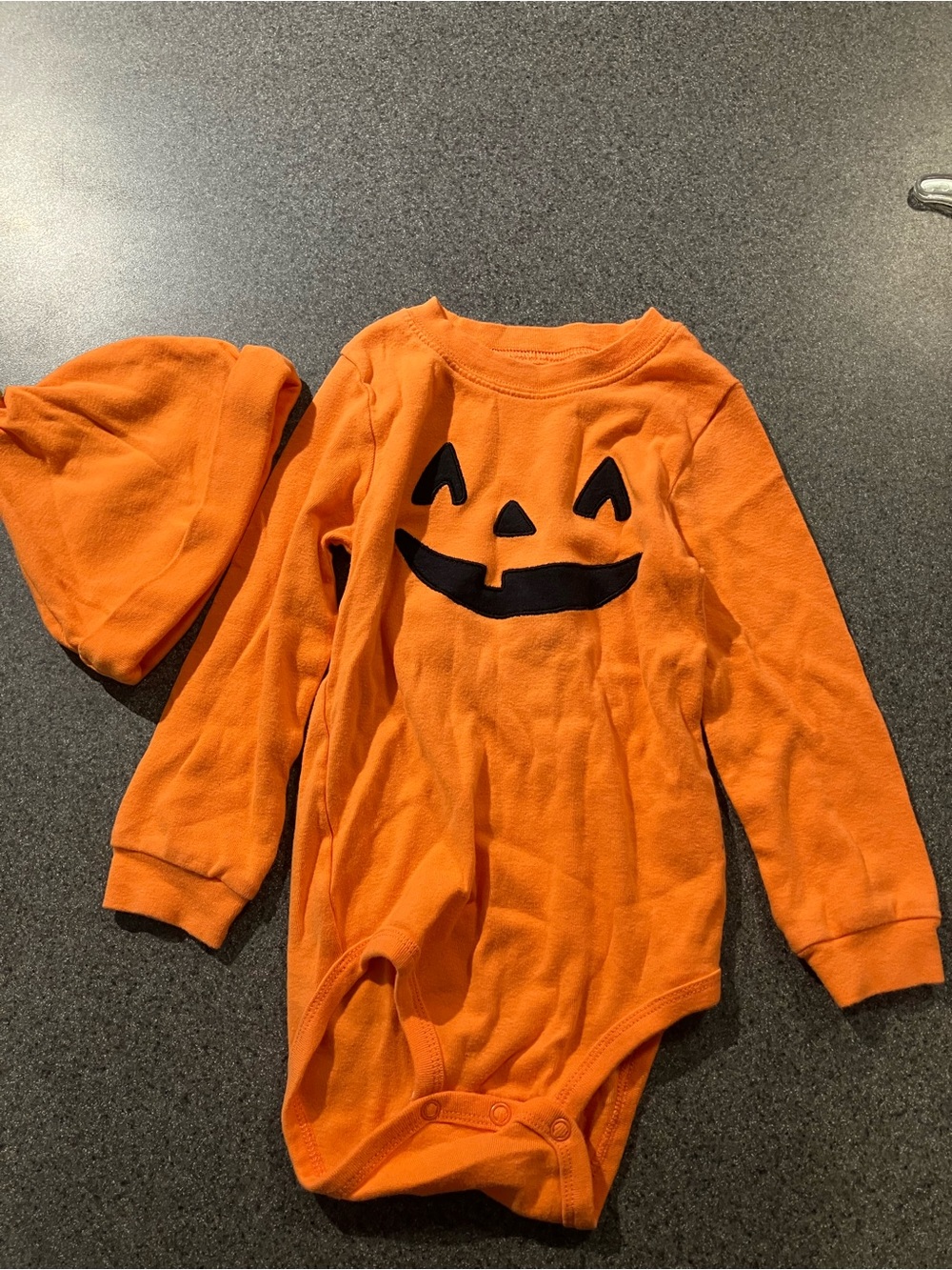 Carter's Orange Pumpkin Jack-O'-Lantern Long-Sleeve Bodysuit with Hat